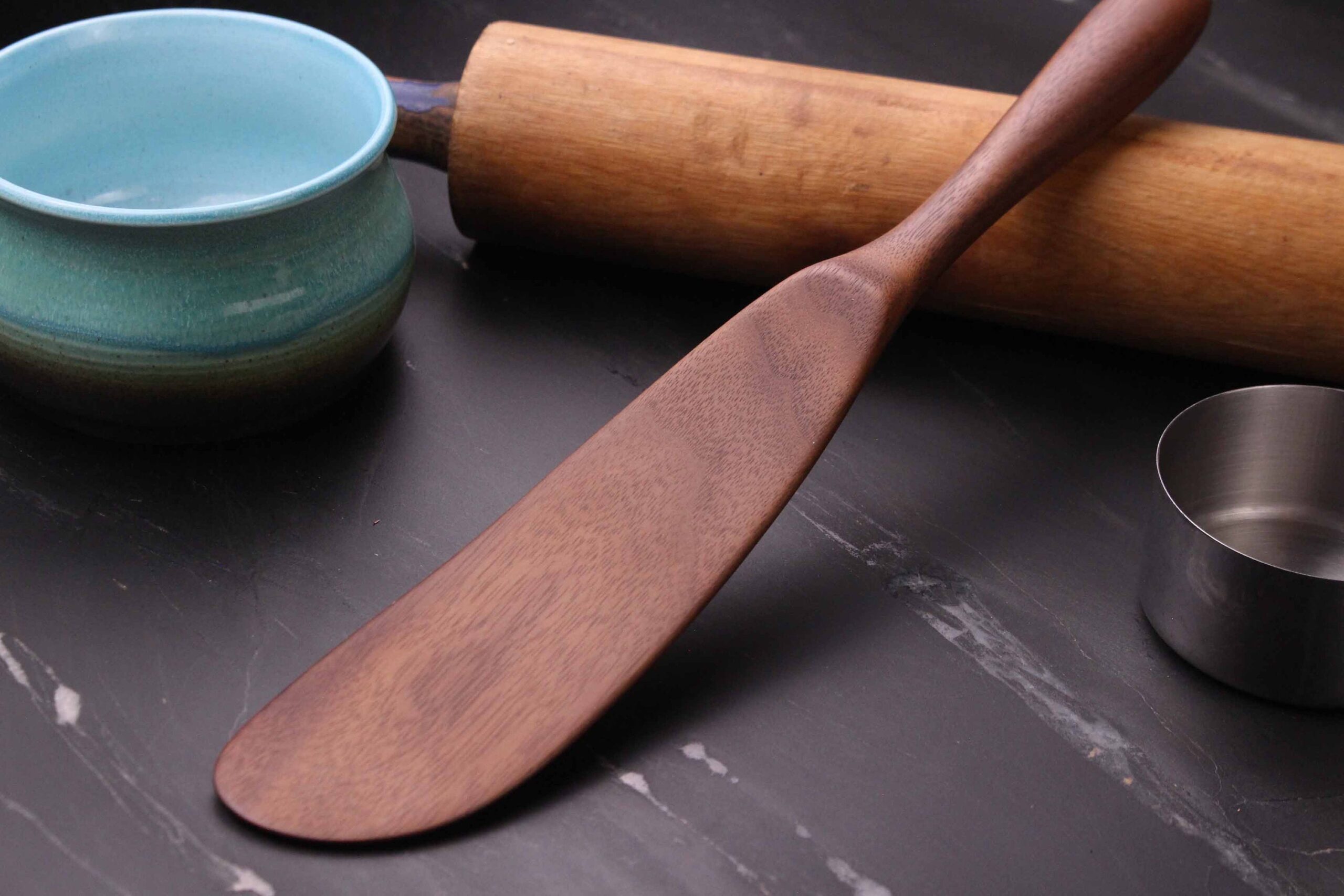 Handmade wooden right handed spurtle kitchen utensil carved from Walnut wood - Image 2
